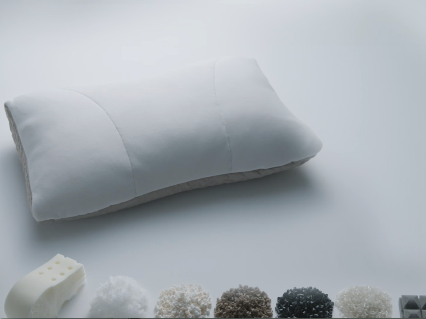 枕と素材の画像